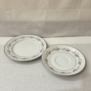 Fine Seyei China Dinner Serving Plates, Lot of 2, Different Sizes, Gently Used